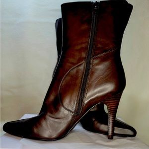 NINE WEST women dark brown leather boots size 10